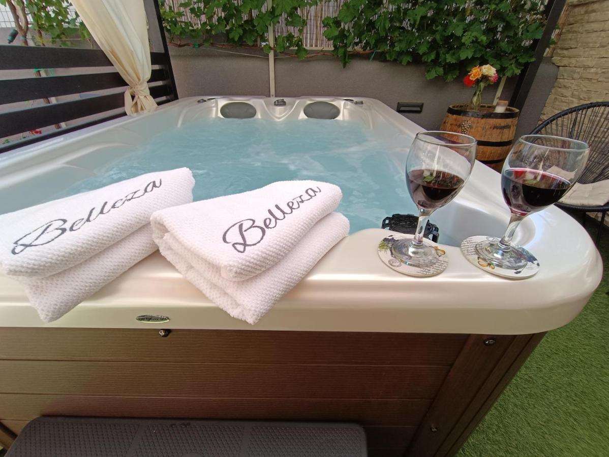 Apartment Belleza With Private Jacuzzi Zadar Exterior foto
