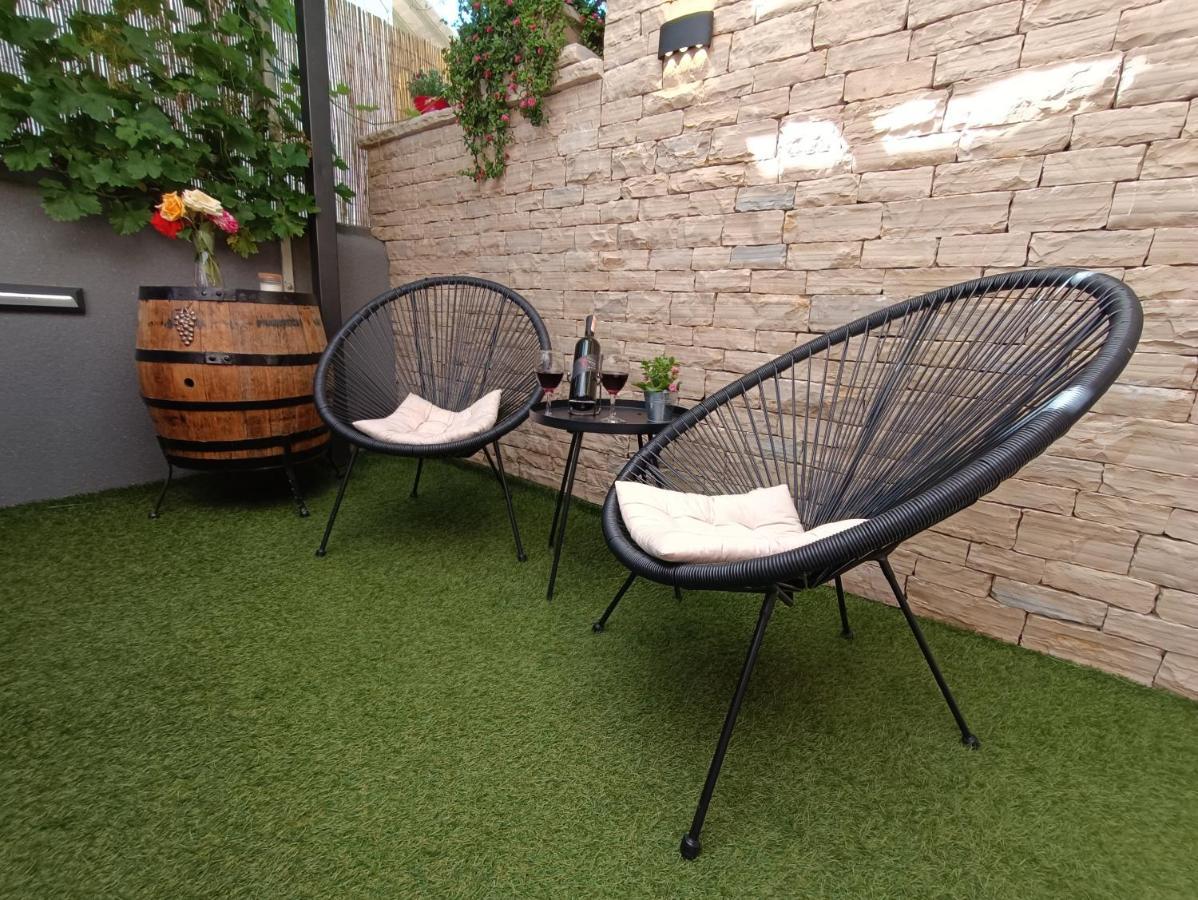Apartment Belleza With Private Jacuzzi Zadar Exterior foto